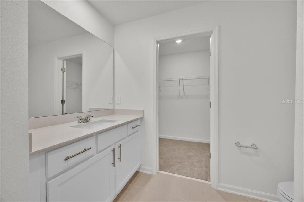 For Rent: $2,200 (4 beds, 2 baths, 1874 Square Feet)