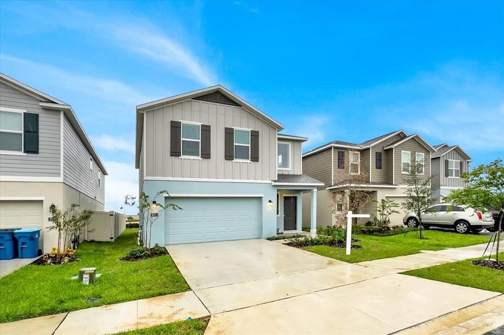 For Rent: $2,200 (4 beds, 2 baths, 1874 Square Feet)