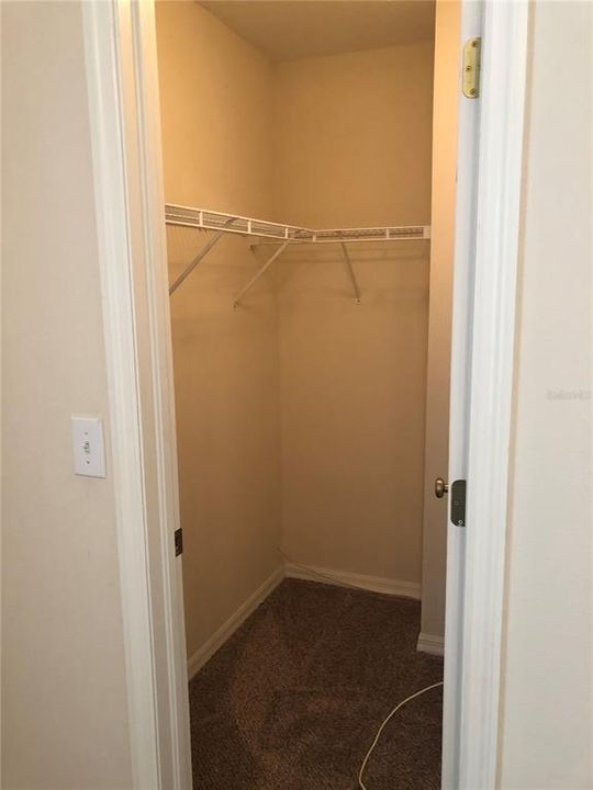 出租: $1,750 (2 贝兹, 1 浴室, 1130 平方英尺)