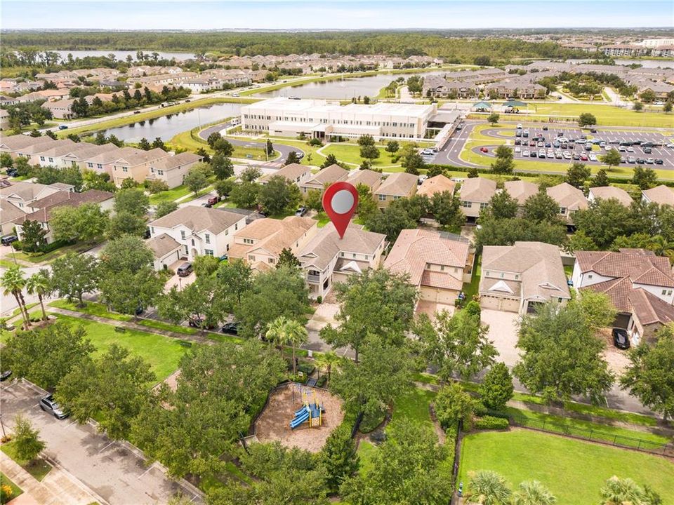 Activo con contrato: $765,000 (4 camas, 3 baños, 3414 Pies cuadrados)