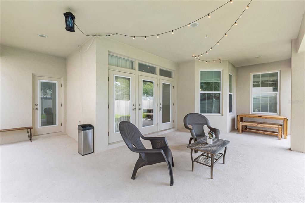 Activo con contrato: $765,000 (4 camas, 3 baños, 3414 Pies cuadrados)