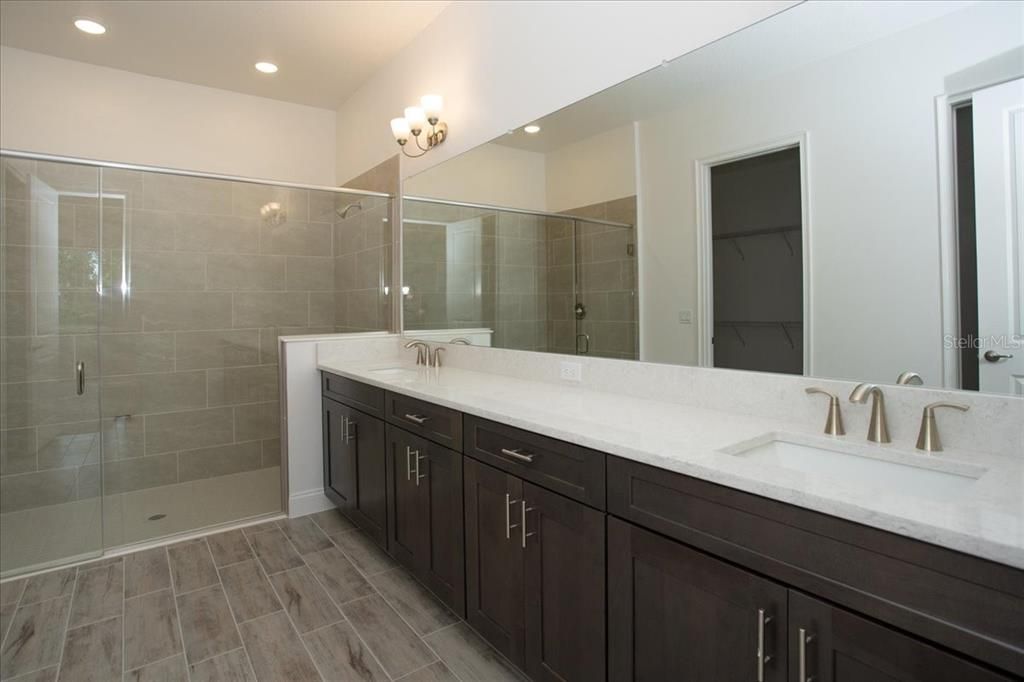 For Sale: $721,495 (4 beds, 3 baths, 3162 Square Feet)