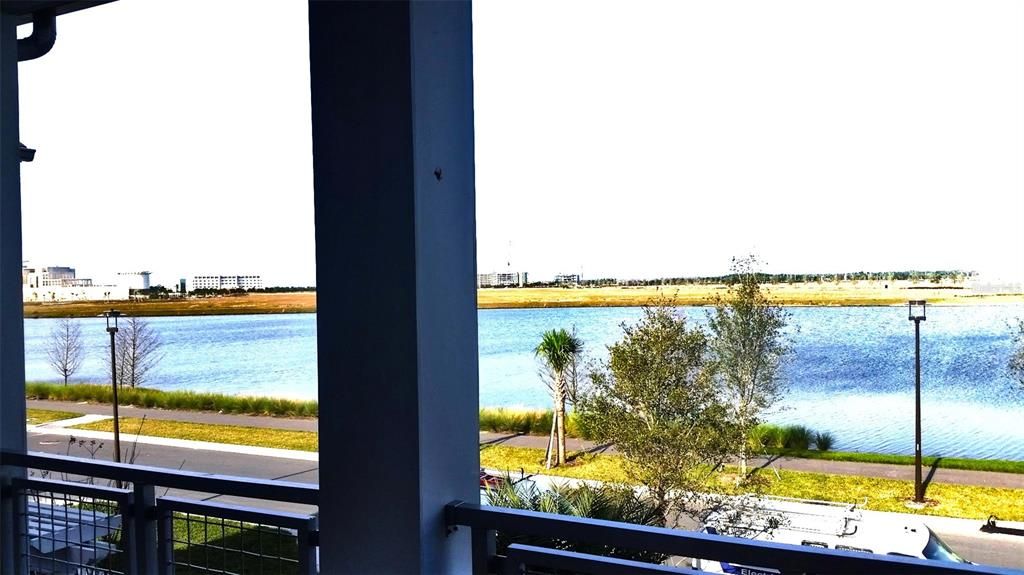 Active With Contract: $2,600 (3 beds, 2 baths, 1776 Square Feet)