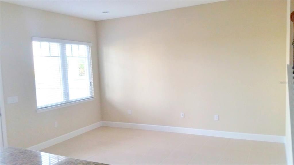 Active With Contract: $2,600 (3 beds, 2 baths, 1776 Square Feet)