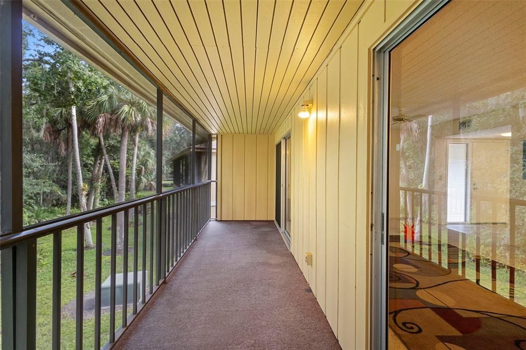 Activo con contrato: $153,500 (2 camas, 2 baños, 897 Pies cuadrados)