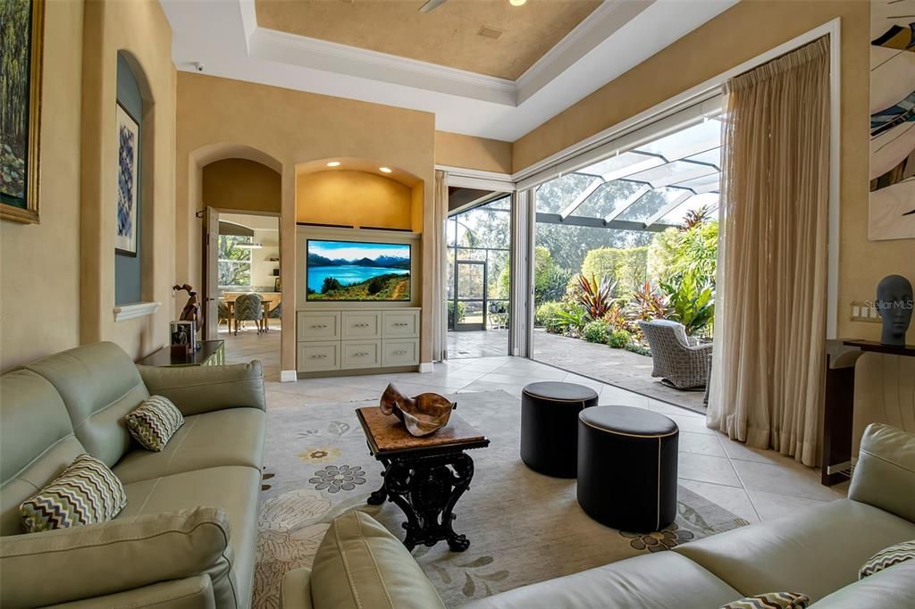 На продажу: $1,995,000 (4 спален, 4 ванн, 3848 Квадратных фут)