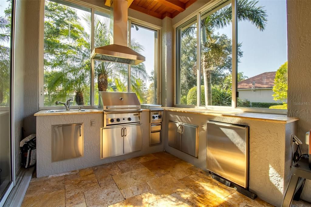 На продажу: $1,995,000 (4 спален, 4 ванн, 3848 Квадратных фут)