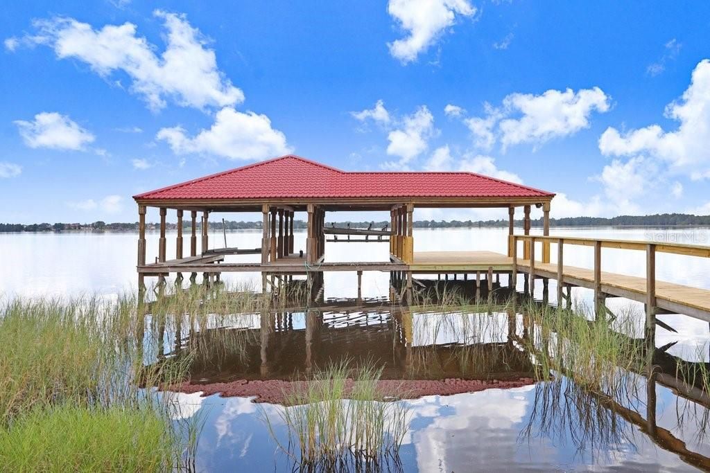 For Sale: $4,900,000 (5 beds, 6 baths, 7060 Square Feet)