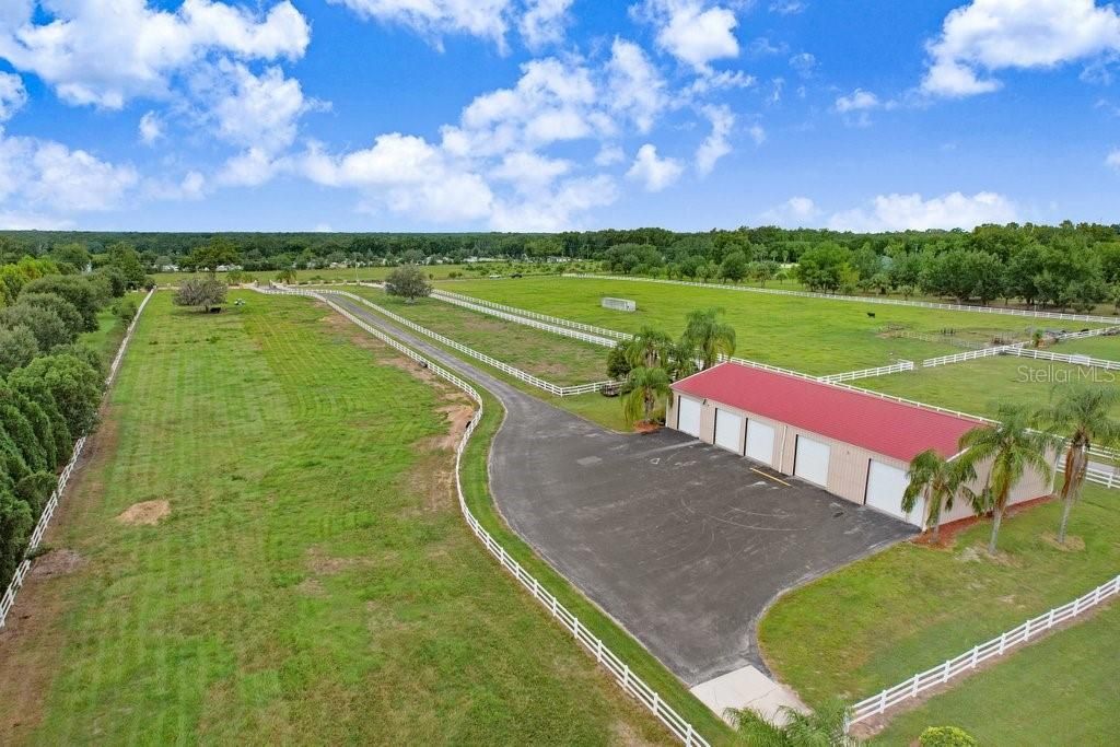 For Sale: $4,900,000 (5 beds, 6 baths, 7060 Square Feet)