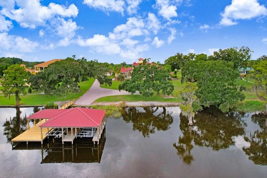 For Sale: $4,900,000 (5 beds, 6 baths, 7060 Square Feet)