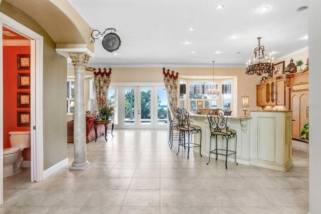 For Sale: $4,900,000 (5 beds, 6 baths, 7060 Square Feet)