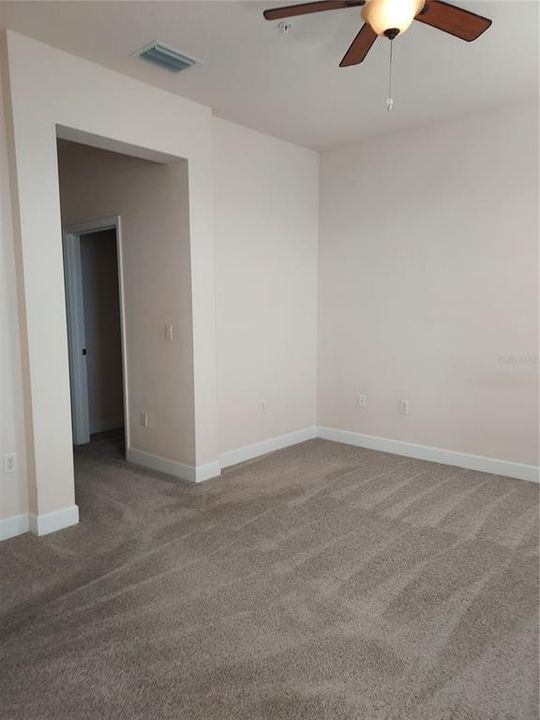 В аренду: $1,450 (2 спален, 2 ванн, 1500 Квадратных фут)