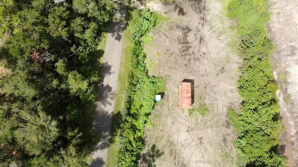 合同活跃: $129,000 (1.60 acres)