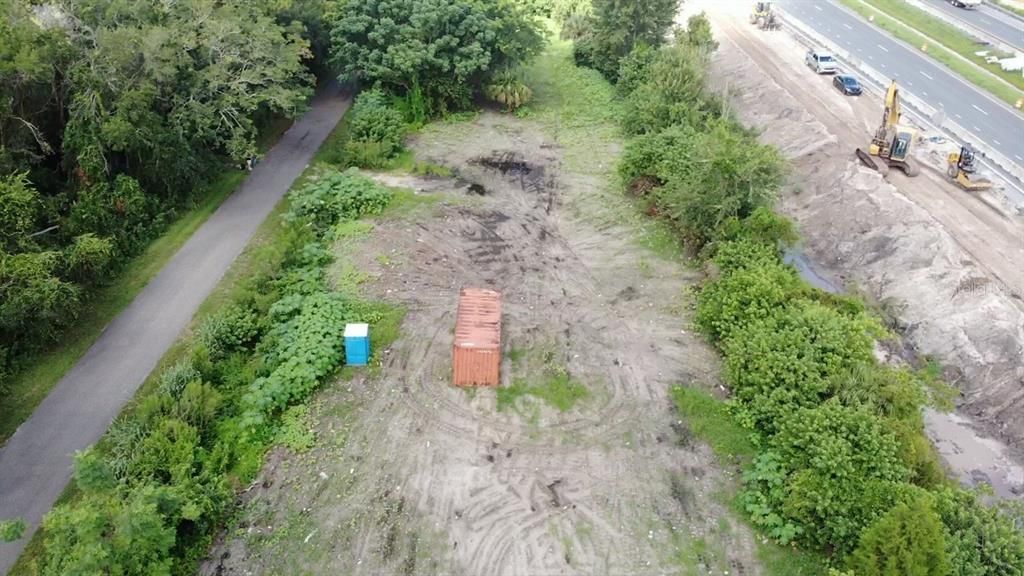 合同活跃: $129,000 (1.60 acres)