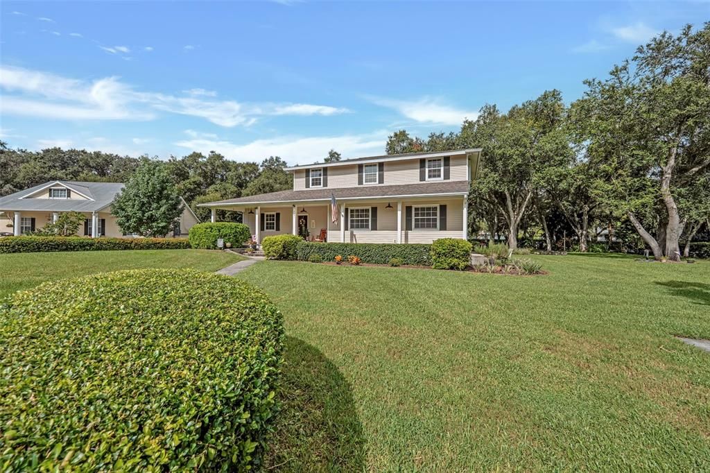 For Sale: $699,000 (4 beds, 2 baths, 2523 Square Feet)