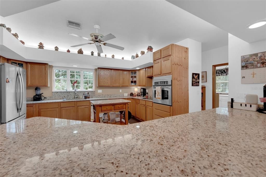 For Sale: $699,000 (4 beds, 2 baths, 2523 Square Feet)