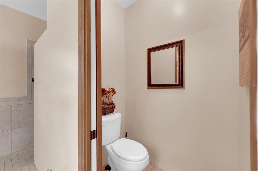 For Sale: $699,000 (4 beds, 2 baths, 2523 Square Feet)