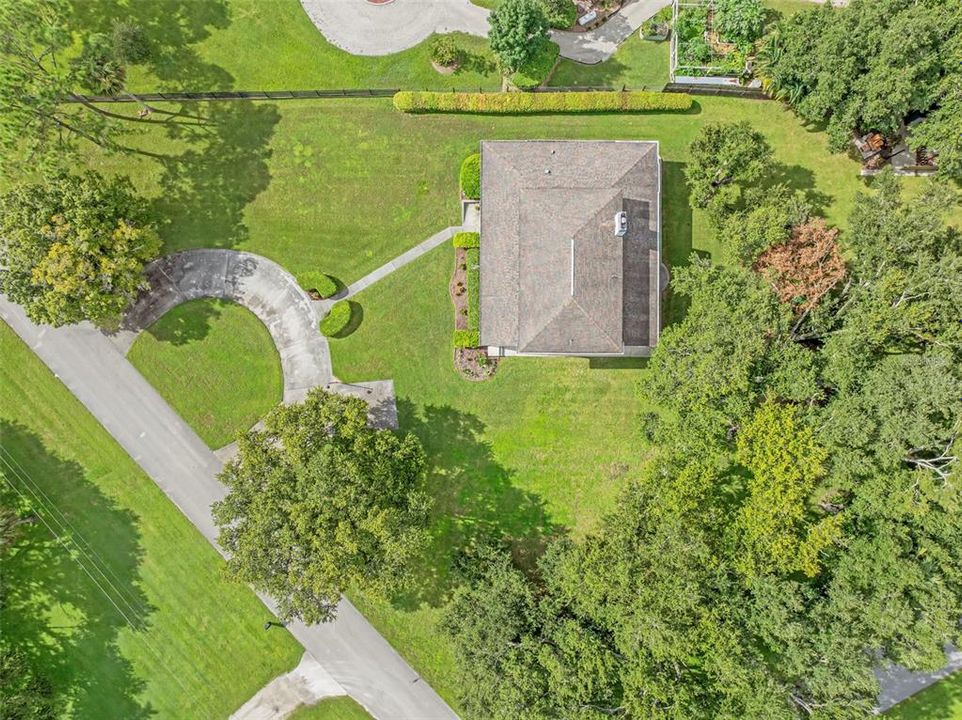 For Sale: $699,000 (4 beds, 2 baths, 2523 Square Feet)