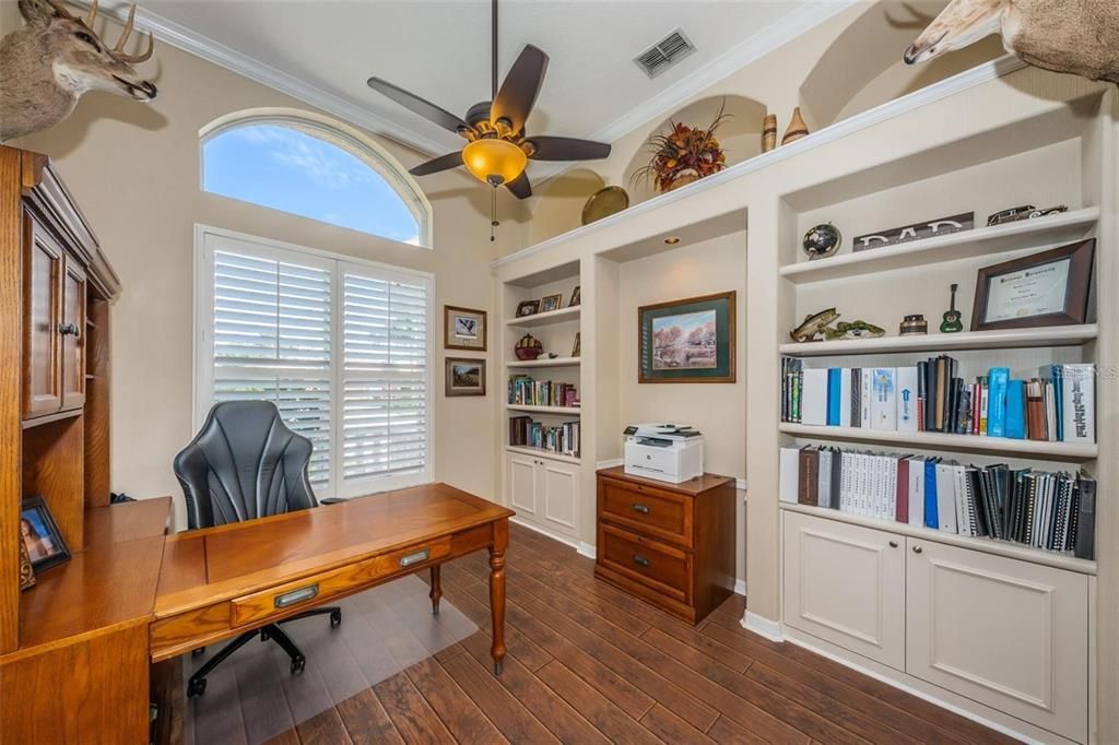 For Rent: $4,390 (4 beds, 3 baths, 2775 Square Feet)