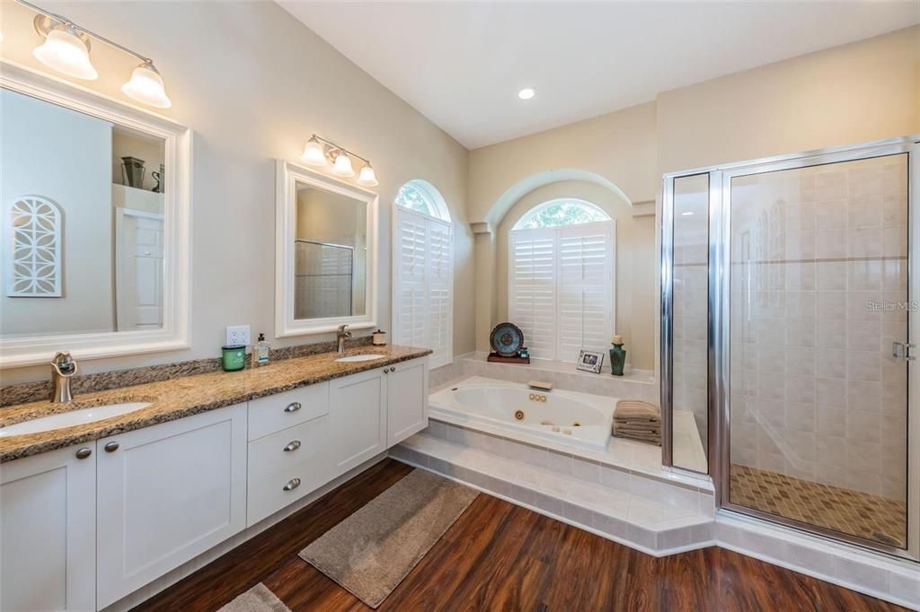 For Rent: $4,390 (4 beds, 3 baths, 2775 Square Feet)