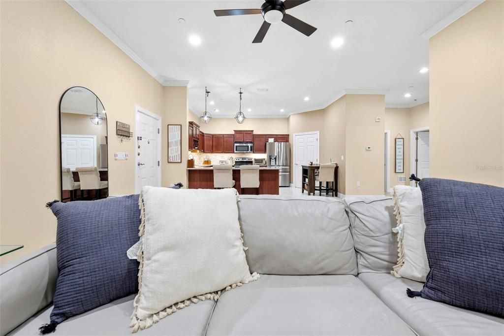 Activo con contrato: $219,000 (2 camas, 2 baños, 1674 Pies cuadrados)