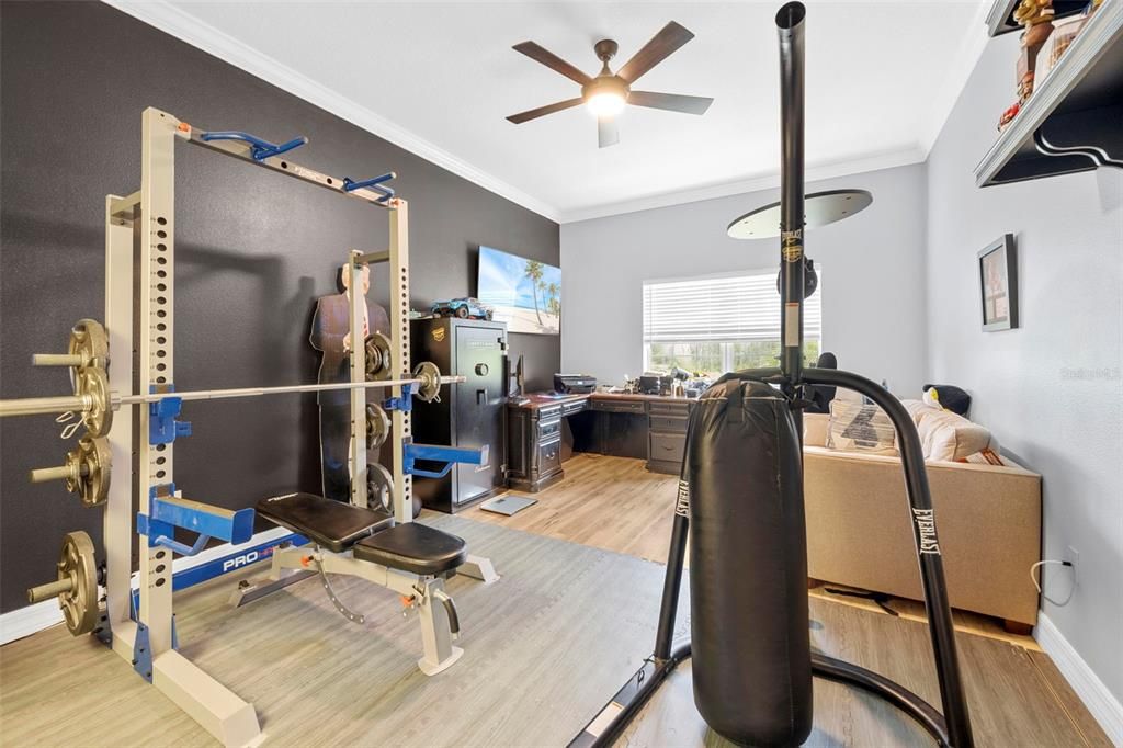 Activo con contrato: $219,000 (2 camas, 2 baños, 1674 Pies cuadrados)