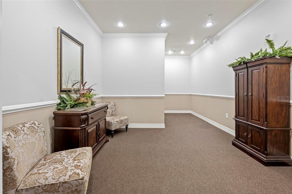 Activo con contrato: $219,000 (2 camas, 2 baños, 1674 Pies cuadrados)