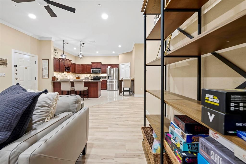 Activo con contrato: $219,000 (2 camas, 2 baños, 1674 Pies cuadrados)