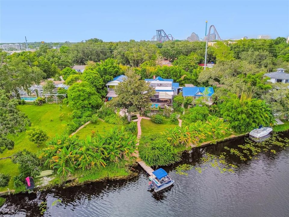 For Sale: $1,699,000 (8 beds, 7 baths, 1505 Square Feet)