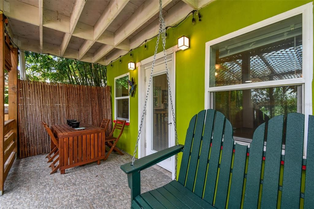 For Sale: $1,699,000 (8 beds, 7 baths, 1505 Square Feet)