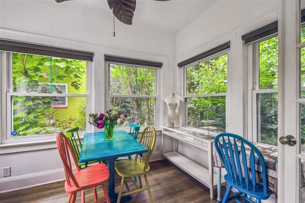 For Sale: $1,699,000 (8 beds, 7 baths, 1505 Square Feet)