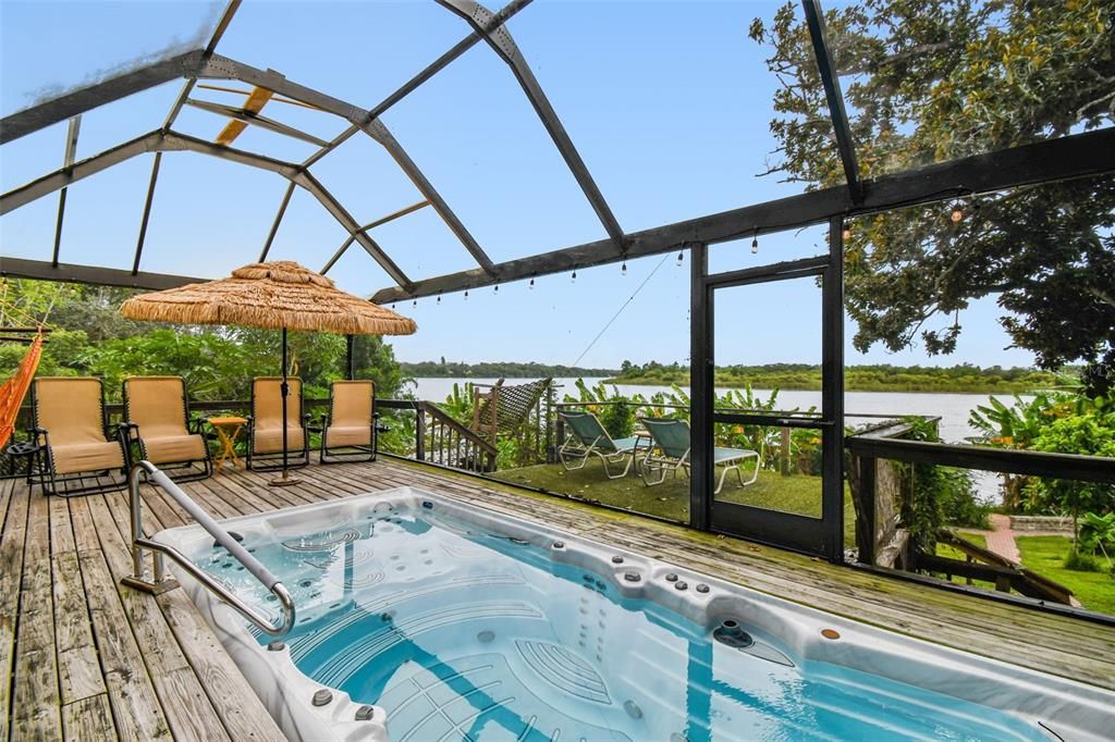 For Sale: $1,699,000 (8 beds, 7 baths, 1505 Square Feet)