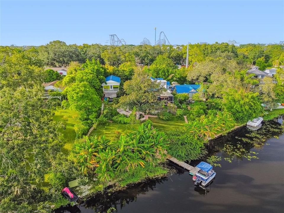 For Sale: $1,699,000 (8 beds, 7 baths, 1505 Square Feet)