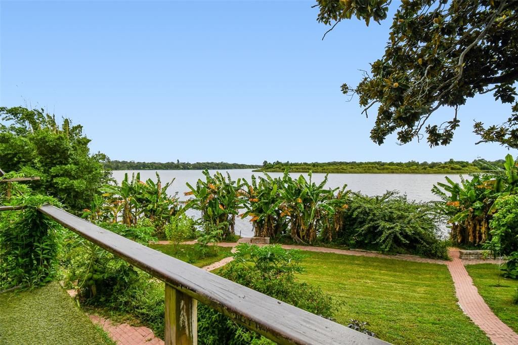 For Sale: $1,699,000 (8 beds, 7 baths, 1505 Square Feet)