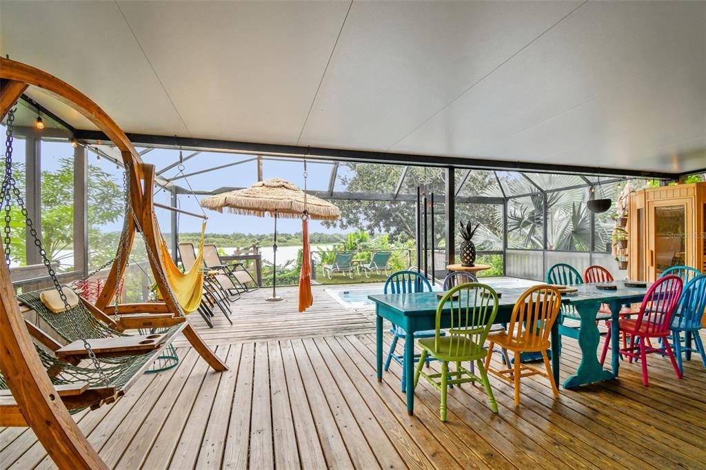 For Sale: $1,699,000 (8 beds, 7 baths, 1505 Square Feet)