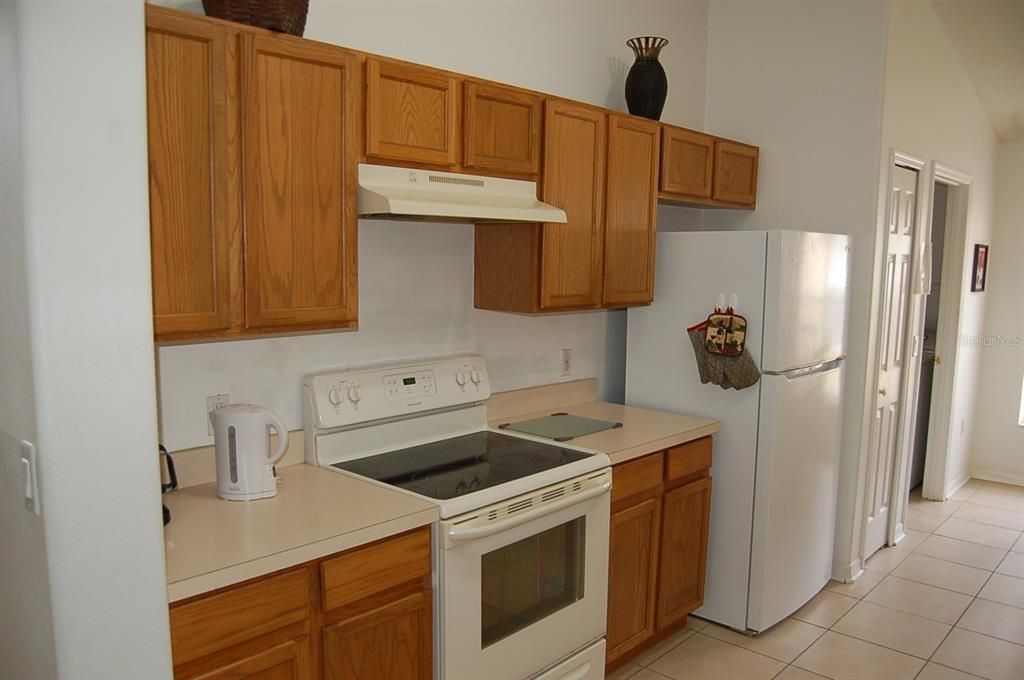 待售: $435,000 (4 贝兹, 2 浴室, 1822 平方英尺)