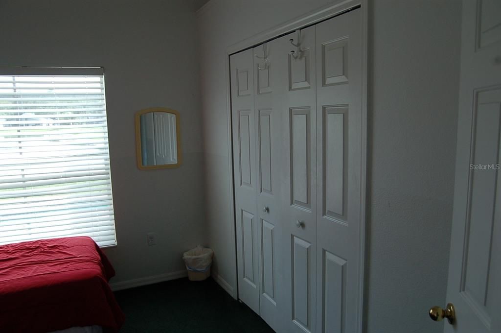 待售: $435,000 (4 贝兹, 2 浴室, 1822 平方英尺)