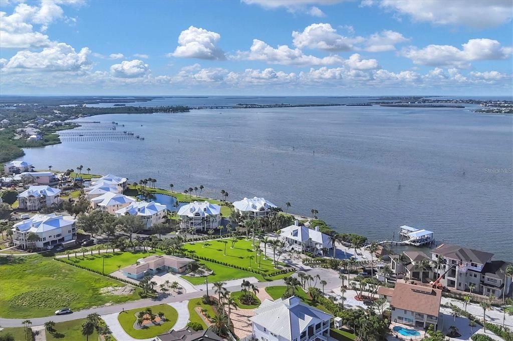 出租: $5,500 (3 贝兹, 3 浴室, 1803 平方英尺)