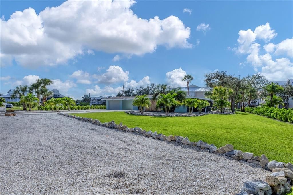 出租: $5,500 (3 贝兹, 3 浴室, 1803 平方英尺)