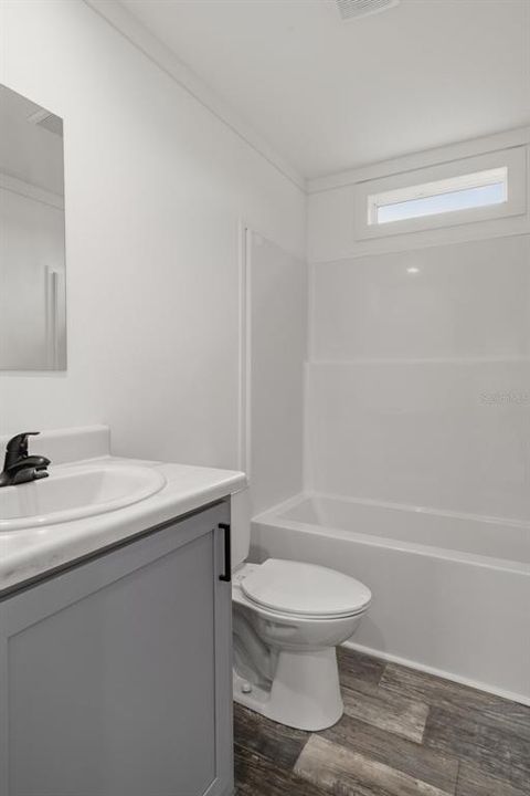 На продажу: $229,000 (3 спален, 2 ванн, 1493 Квадратных фут)