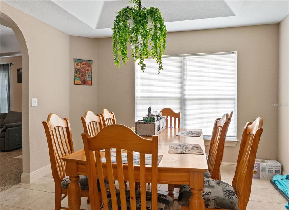 Active With Contract: $215,000 (3 beds, 2 baths, 1934 Square Feet)