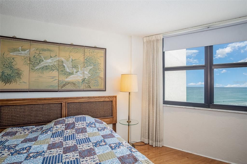 For Sale: $274,900 (2 beds, 2 baths, 1255 Square Feet)