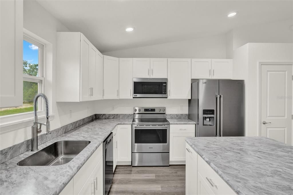 En Venta: $239,999 (3 camas, 2 baños, 1200 Pies cuadrados)