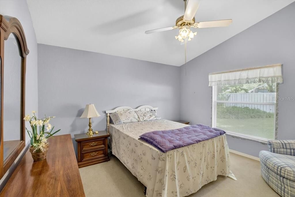 En Venta: $445,000 (4 camas, 3 baños, 2508 Pies cuadrados)