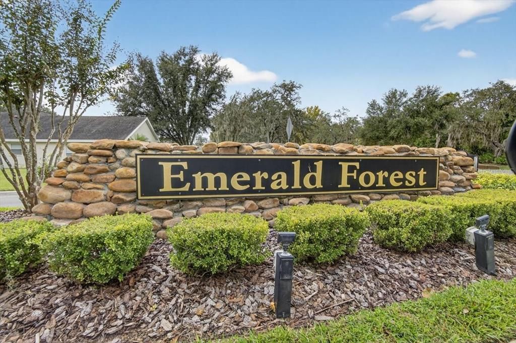 En Venta: $445,000 (4 camas, 3 baños, 2508 Pies cuadrados)