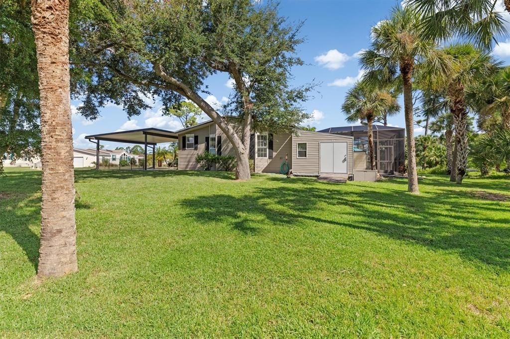 Active With Contract: $275,000 (2 beds, 2 baths, 1922 Square Feet)