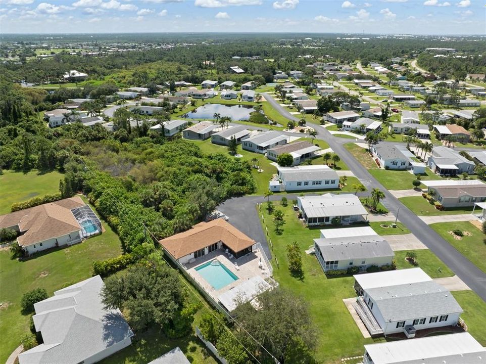 Active With Contract: $275,000 (2 beds, 2 baths, 1922 Square Feet)