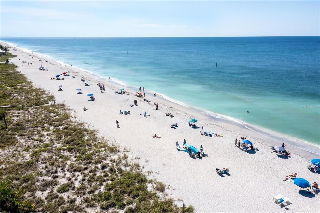 Active With Contract: $275,000 (2 beds, 2 baths, 1922 Square Feet)