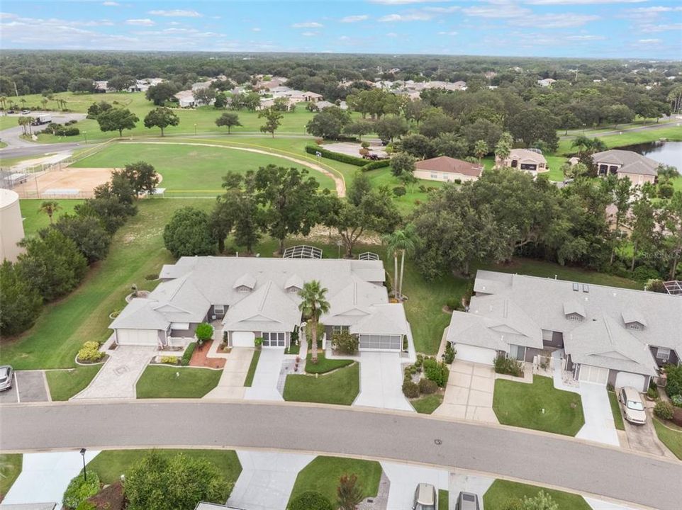 Active With Contract: $225,000 (2 beds, 2 baths, 1293 Square Feet)