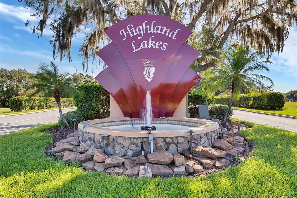 Active With Contract: $225,000 (2 beds, 2 baths, 1293 Square Feet)